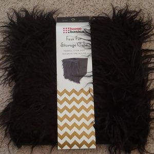 Faux fur storage cube
